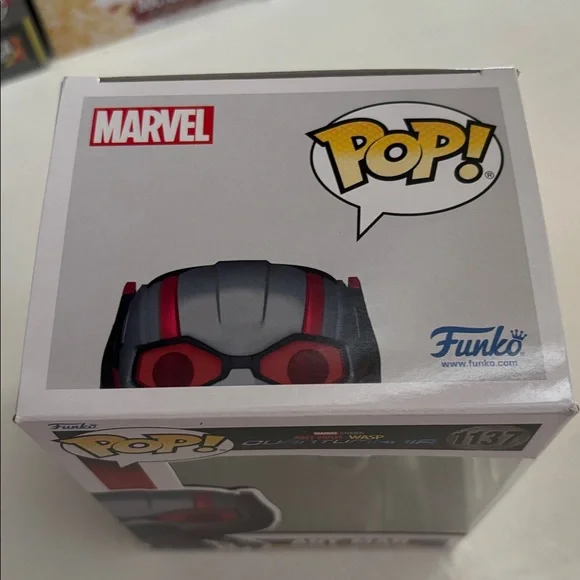 Funko Pop! Ant-Man Vinyl Figure #1137 - Picture 2 of 7